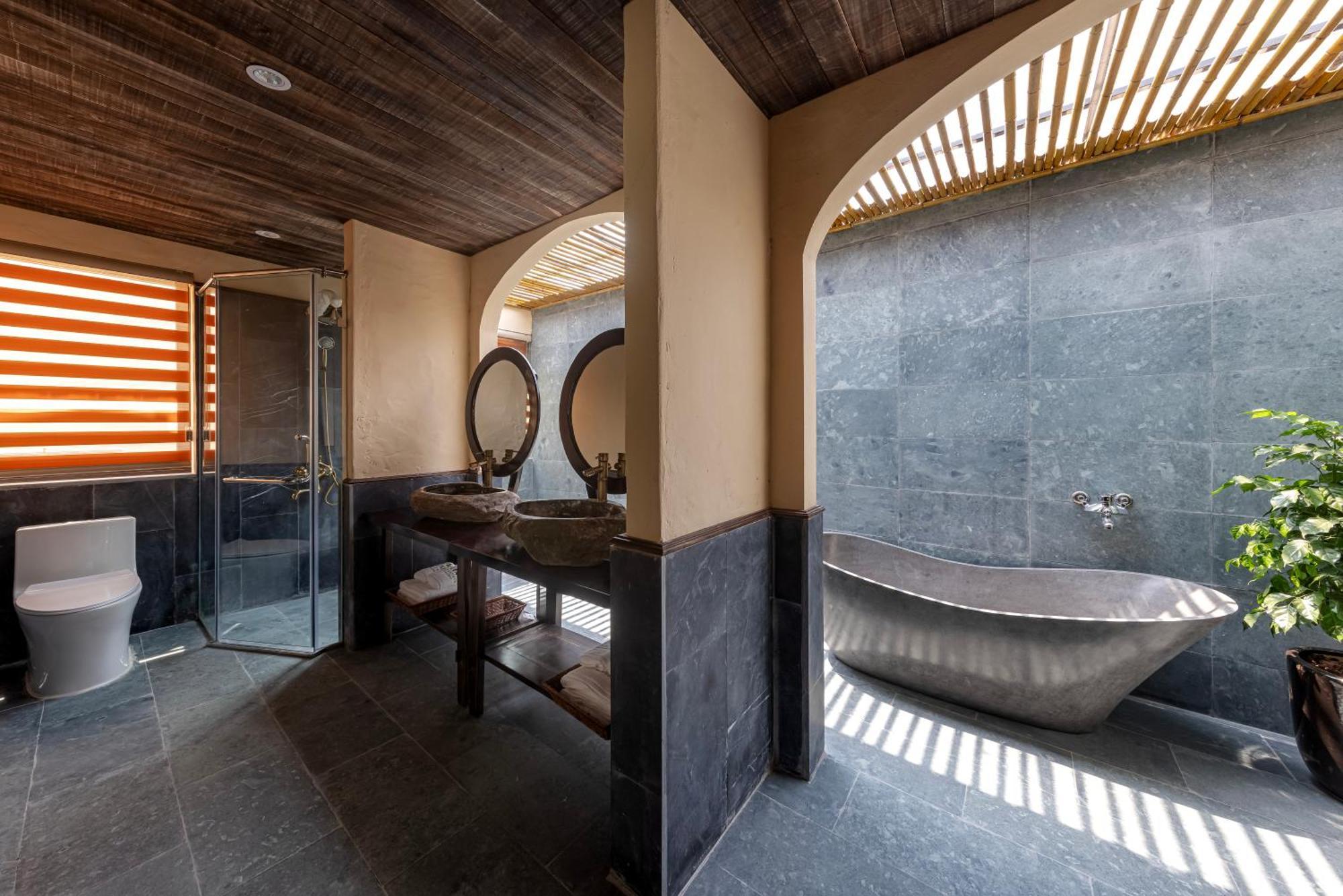 Scenic Mountain Ecolodge ニンビン エクステリア 写真