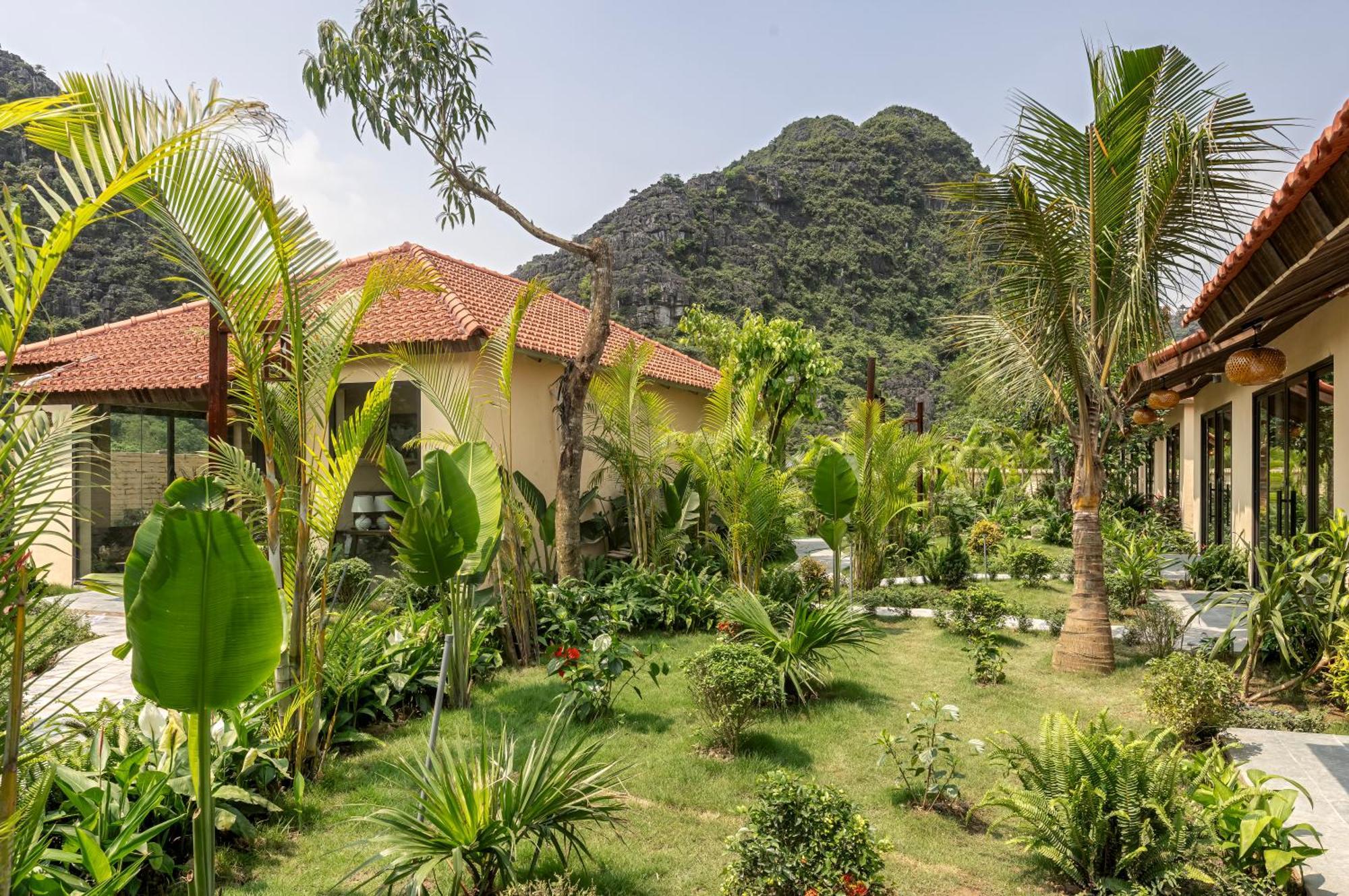 Scenic Mountain Ecolodge ニンビン エクステリア 写真